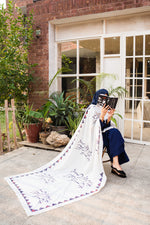 Load image into Gallery viewer, Aina - White Shawl
