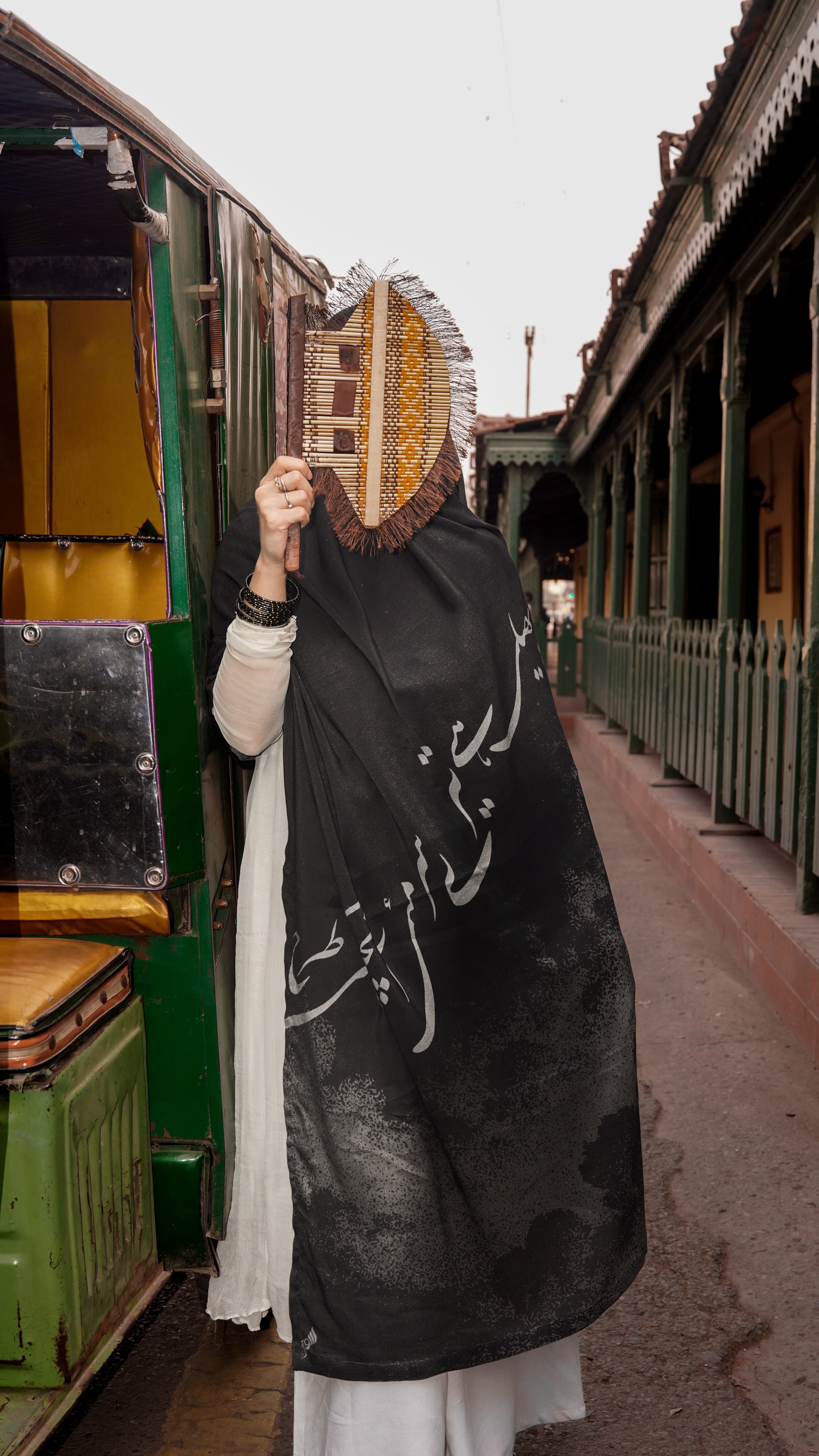 Aanchal - Black Shawl